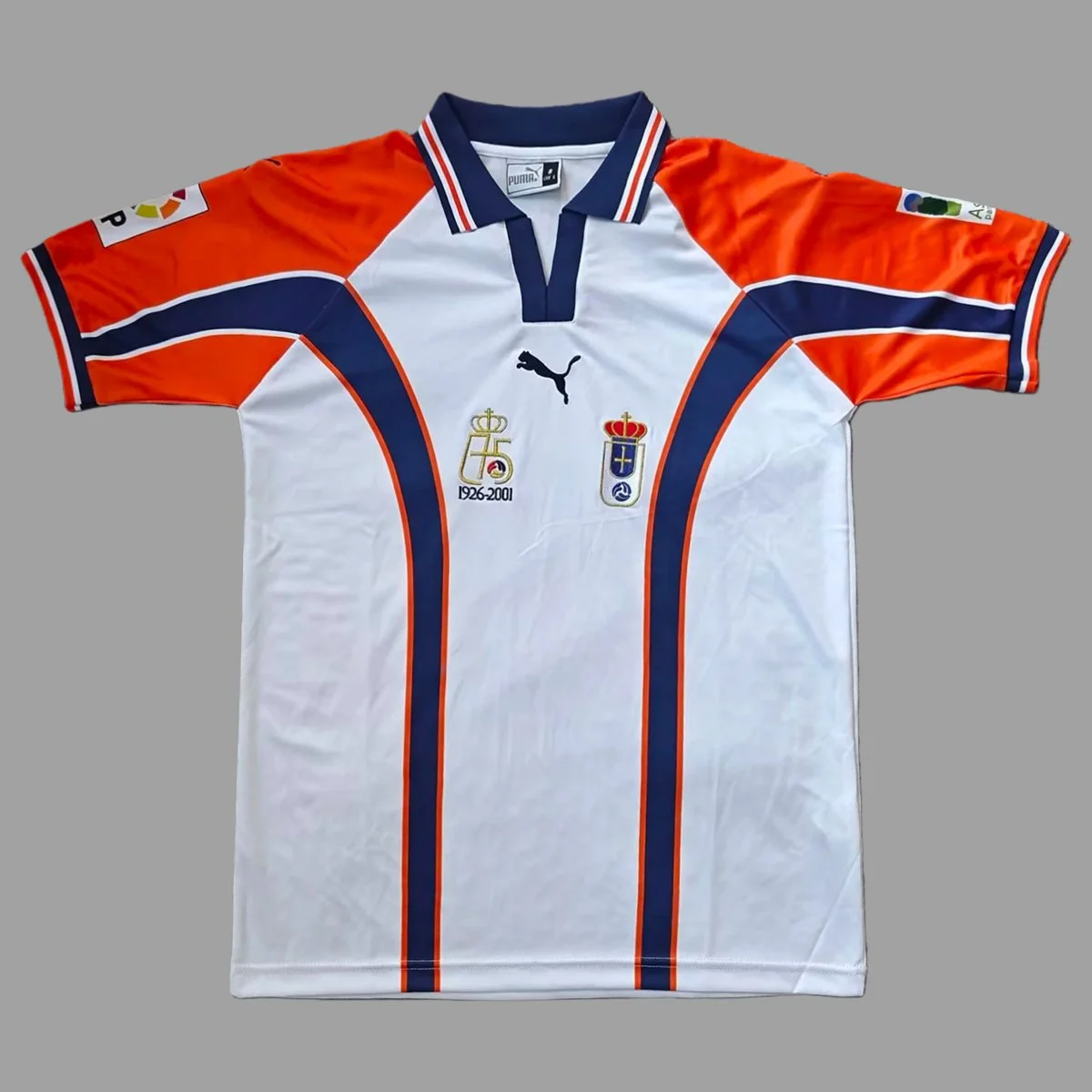 2ª Equipación 01/02