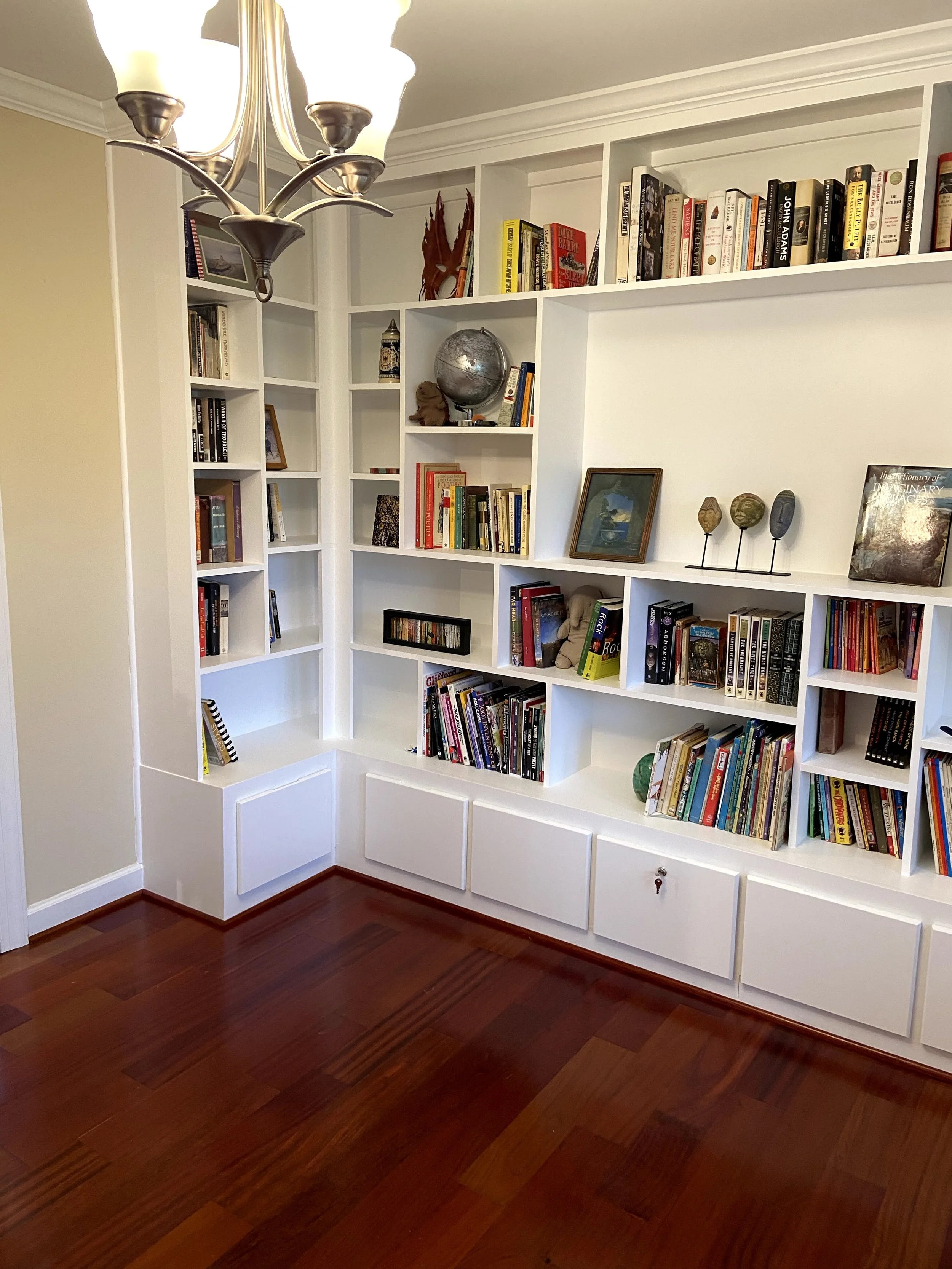 Built-in bookshelves custom build
