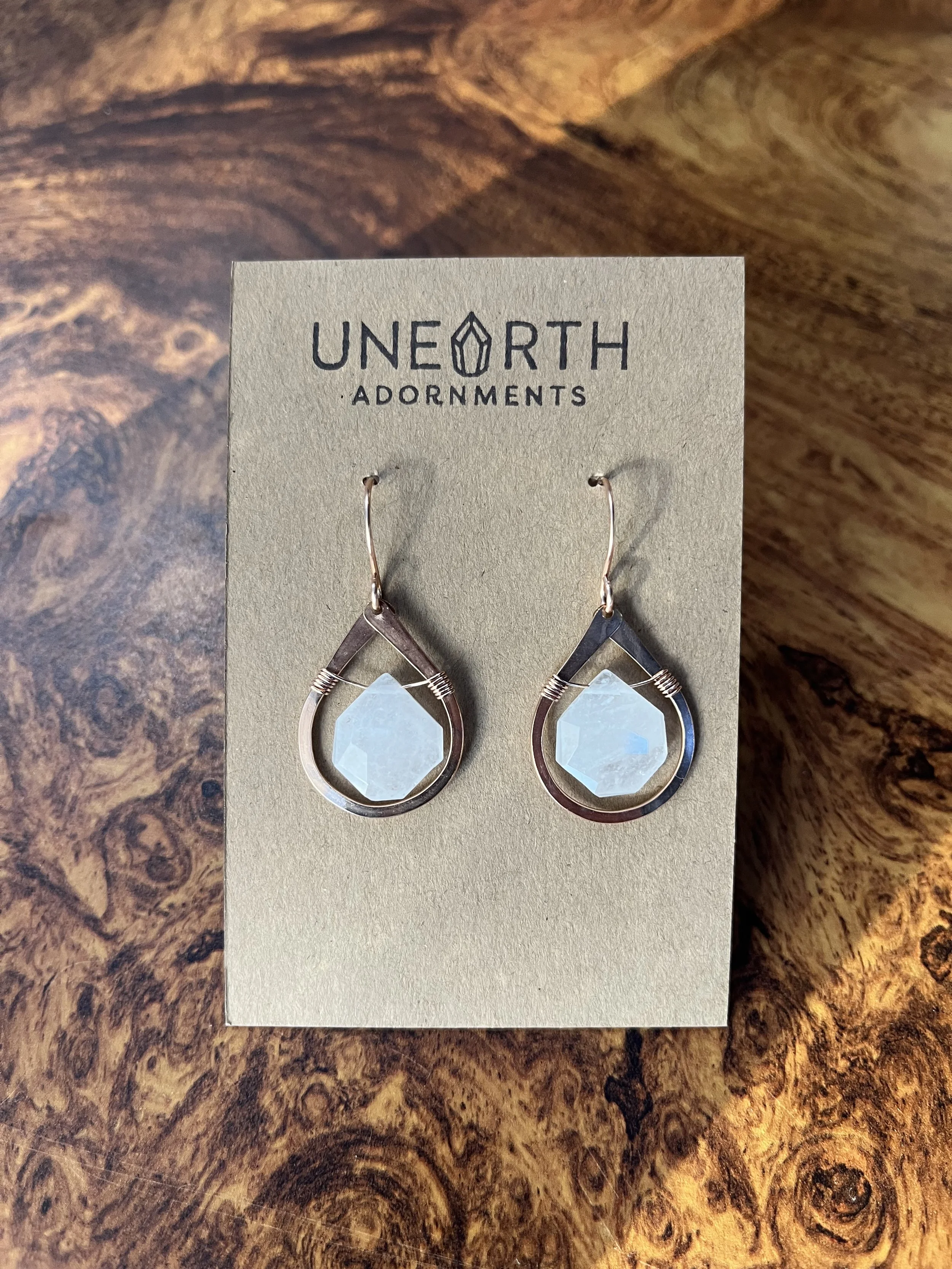 Quartz Suspended Teardrop