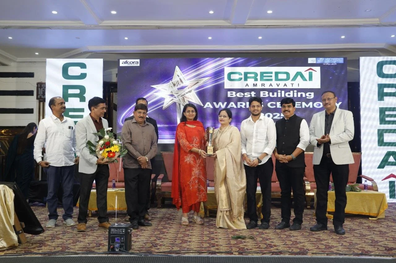 WhatsApp Image 2025-10-14 at 11.37.54 (1).jpeg