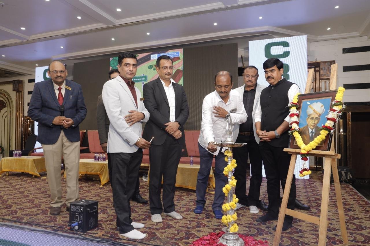 WhatsApp Image 2025-10-14 at 11.37.48.jpeg