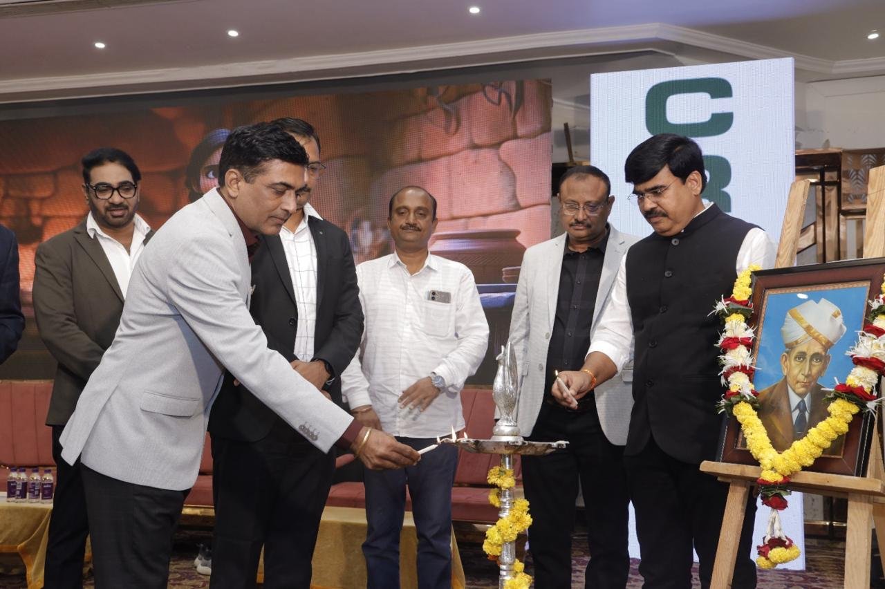 WhatsApp Image 2025-10-14 at 11.37.49.jpeg