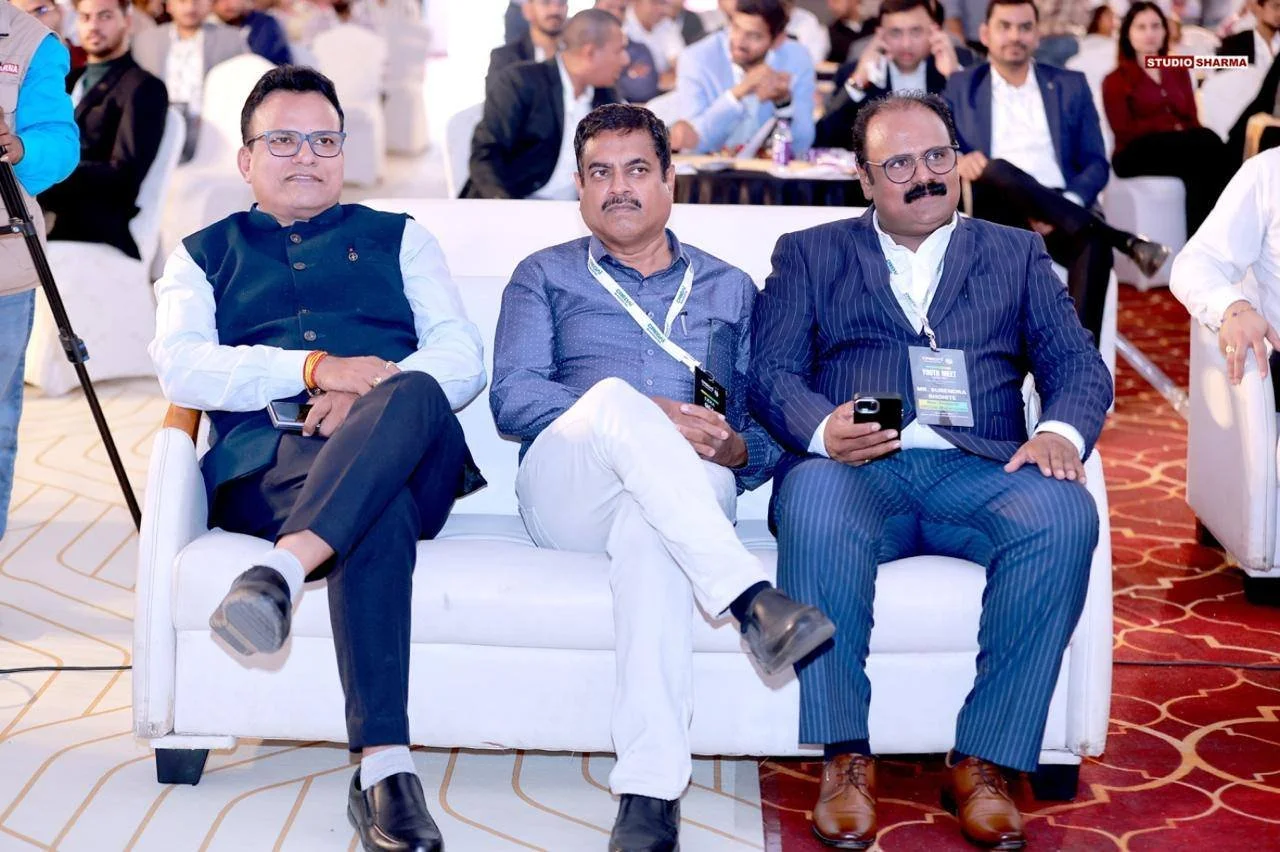 Youth Con by CREDAI Amravati - At chikhaldara. - With President - Rajen Patil 