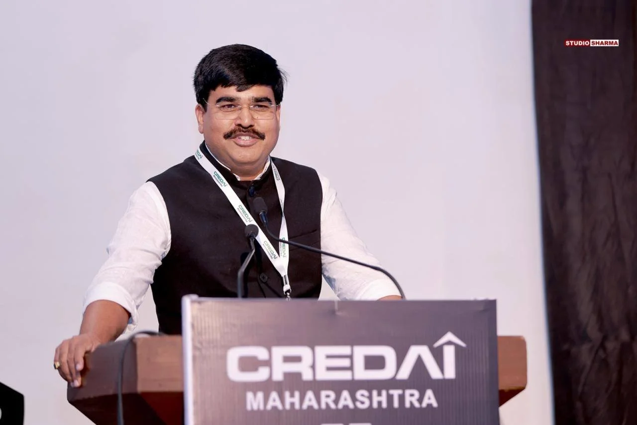 Youth Con by CREDAI Amravati - At chikhaldara. - With President - Rajen Patil 
