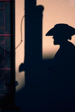 Shadow_of_the_Gateway.jpg