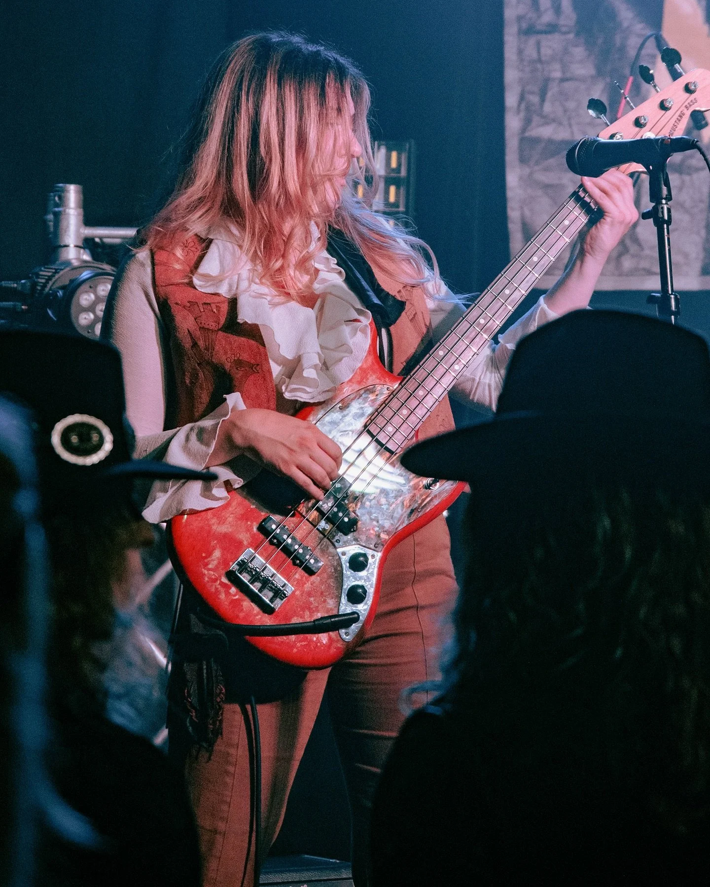 DETROIT CHOAS NEVER SOUNDED SO GOOD 🎸 &ldquo;PIGS AT THE BORDER&rdquo; - OUR JULY RELEASE OUT NOW 🐷
CRANK IT UP &amp; SEE WHAT THEY TRIED TO STOP 🤘🏻
LINK IN BIO 🌵

📸 thx u @tryst.red