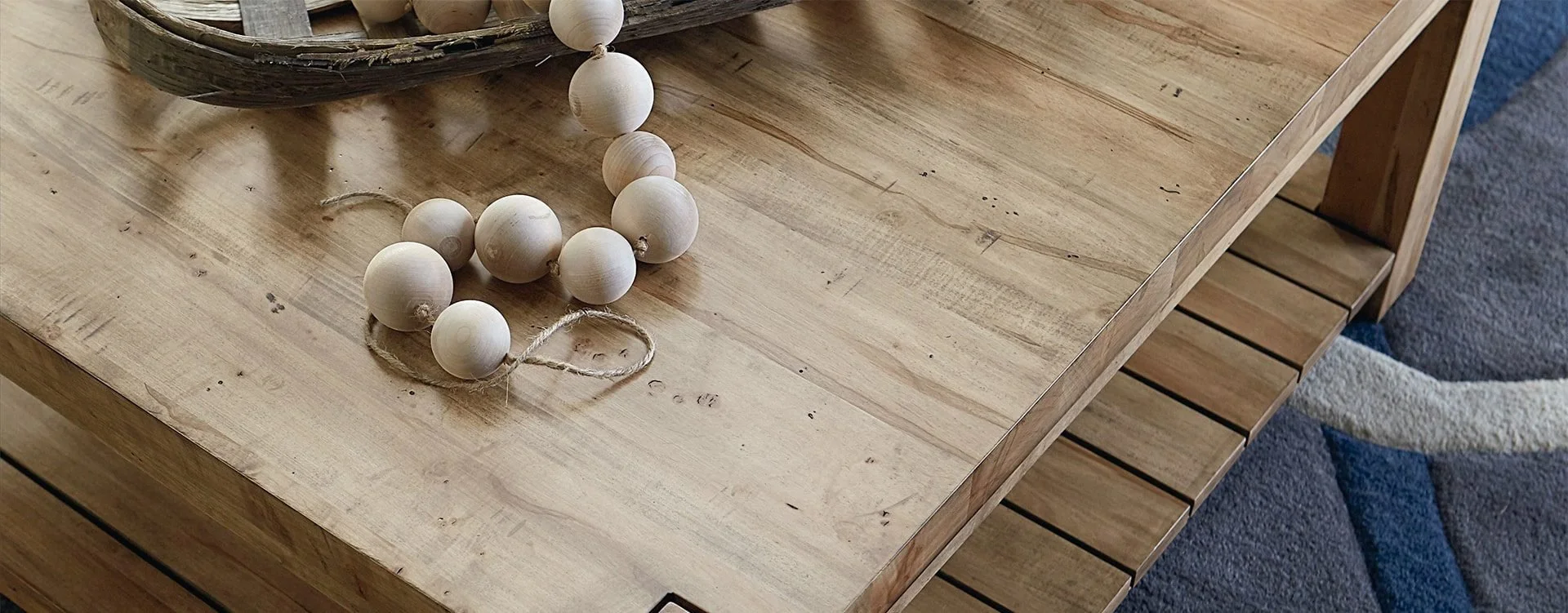 Get All the Accessories You Need to Complete Your Interior Design