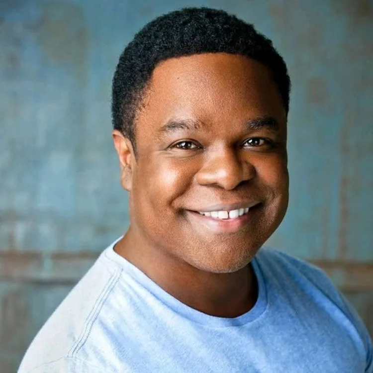 Cornelius Lindsey