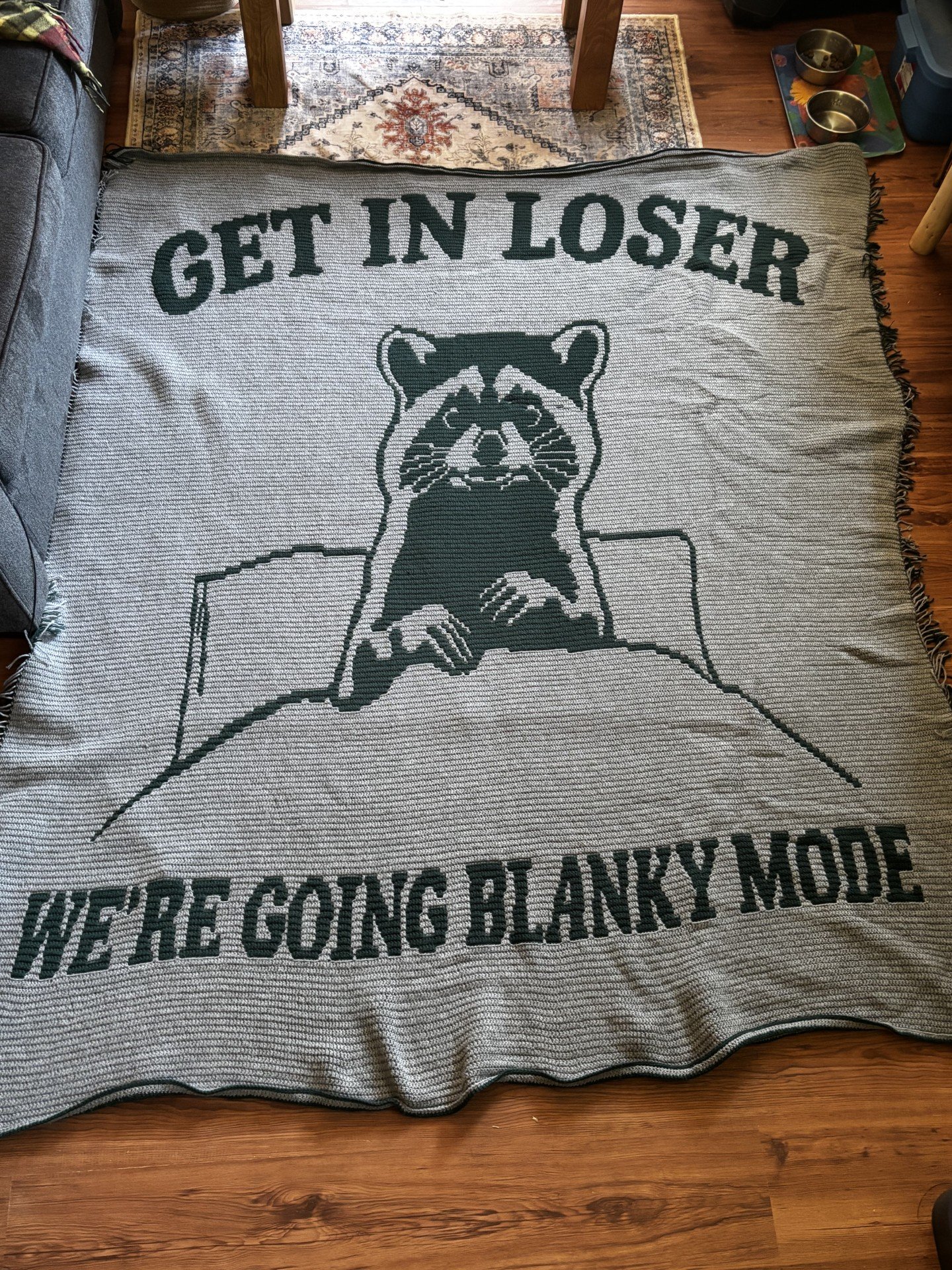Blanky Mode Queen Size 1.jpg