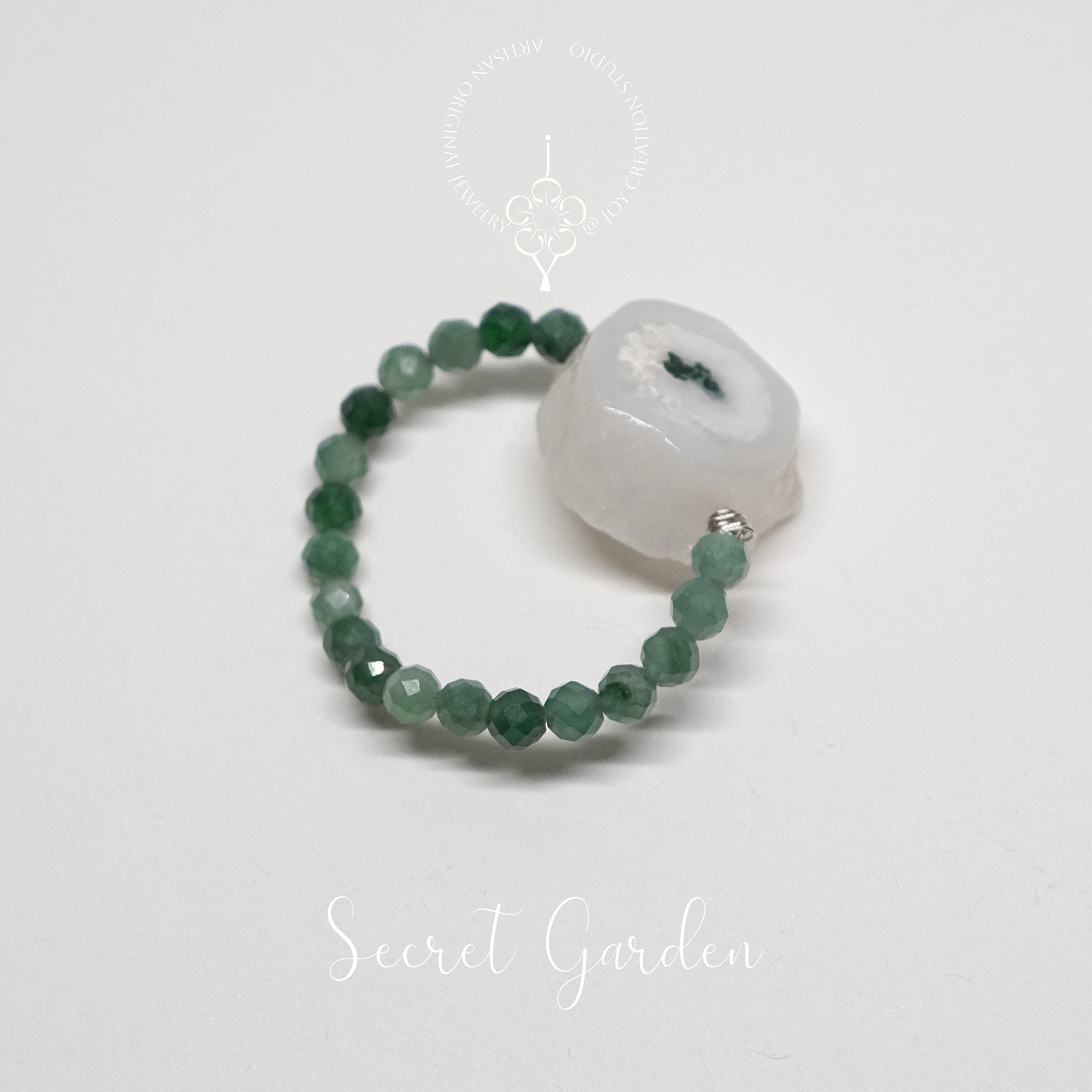 Secret+Garden+Ring+-5c+with+logo+square.png