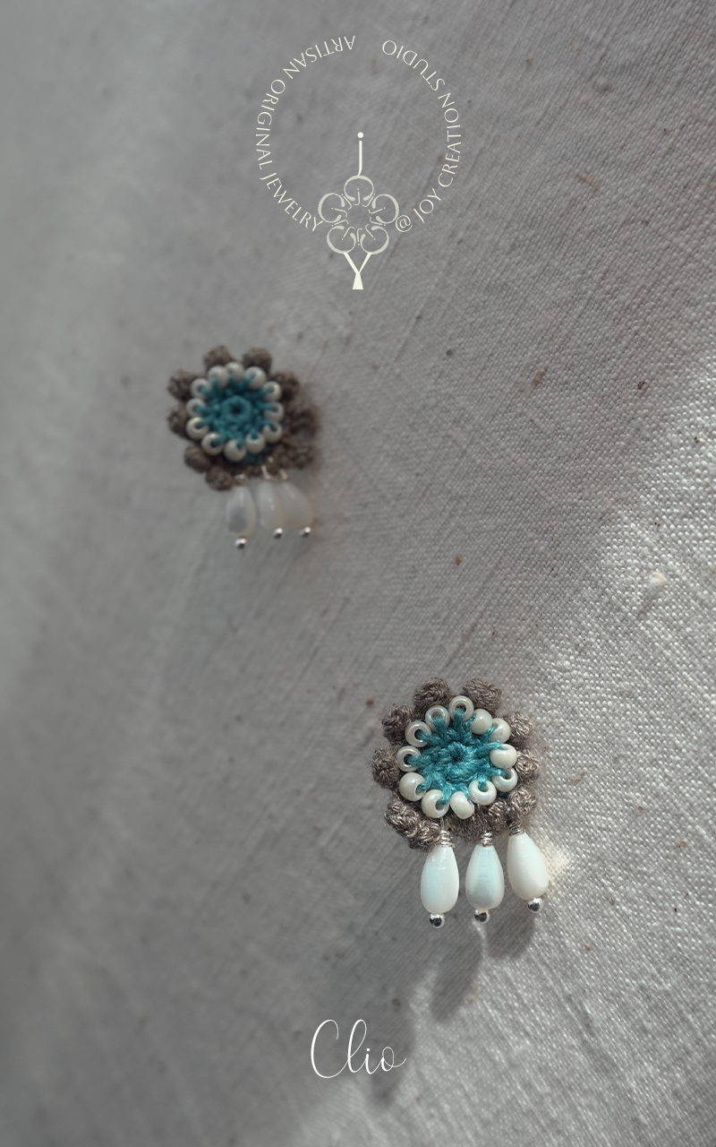 Earrings- Clio