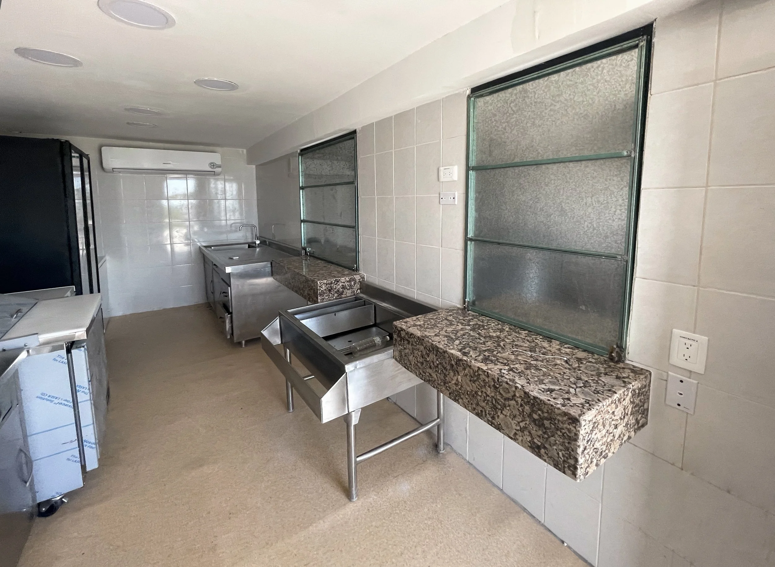 Food container_Carmelo2.jpg