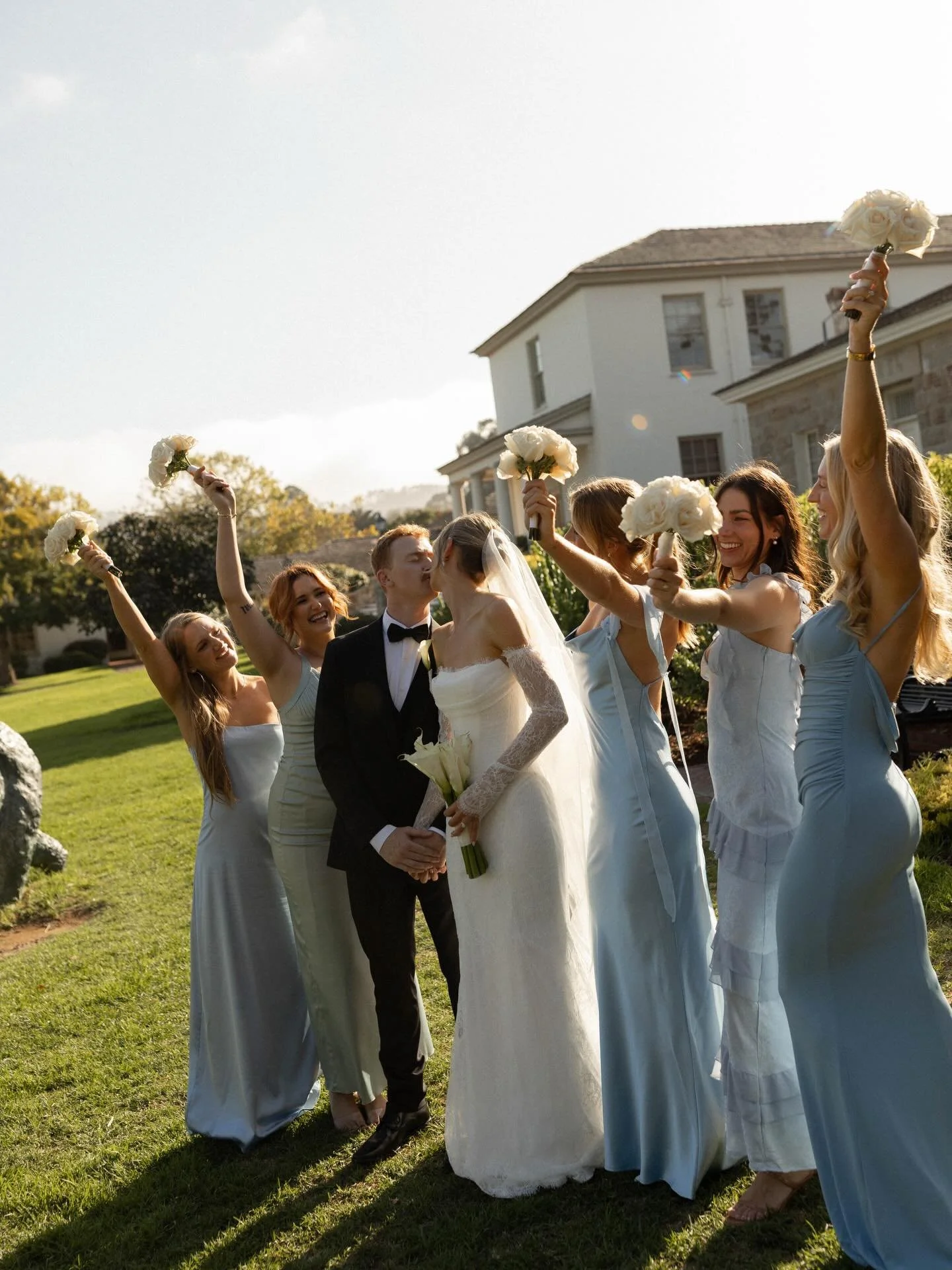 the bride &amp; her girls 🤍

#weddingphotography #sacramentophotographer #norcalphotographer #cinematicweddingphotography #2026bride