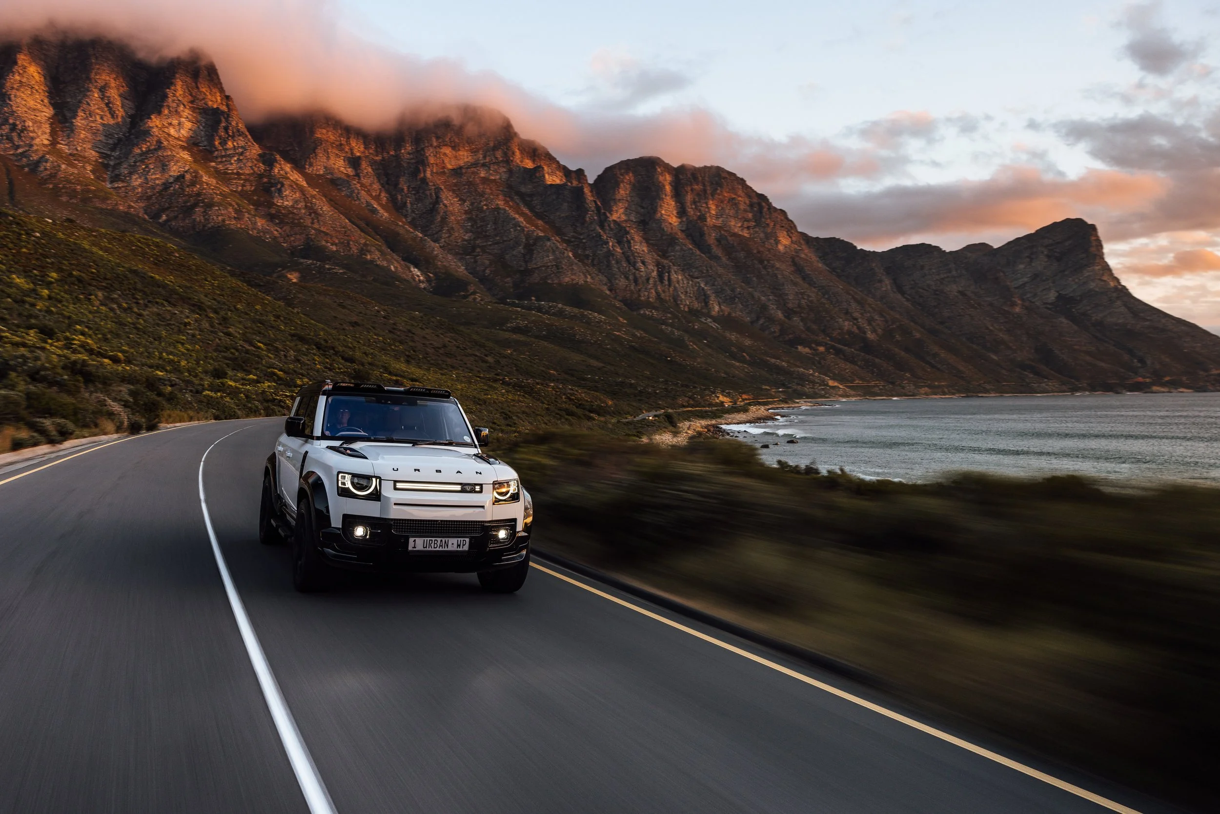 UrbanLandRoverDefender-67.JPEG