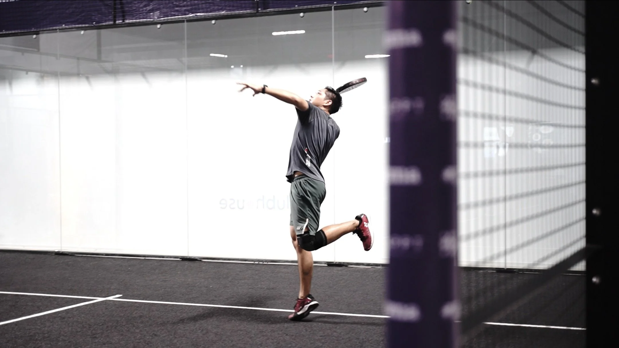 Knee Pain from Padel