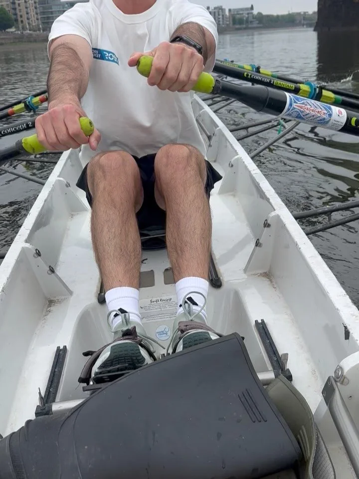 Concentration faces!

Guys, it&rsquo;s real. We did some actual rowing this weekend.  On the Thames! Arms, body, legs, legs, body arms! 🚣 

Swipe right for how it started in September &lsquo;25 😂 😂 😂 

@worlds.toughest.row 

#ashfamilyrow #rowfor