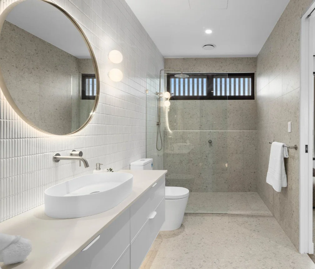Master bathroom.jpg