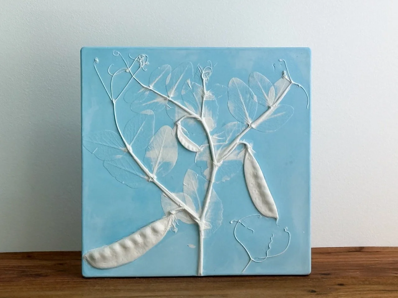 Garden Snow peas in White and Blue Wedgwood