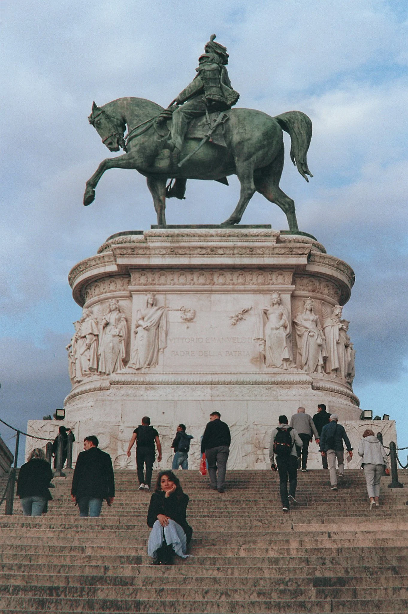 B498860_N0111_ID881112645_E36_P001.jpg