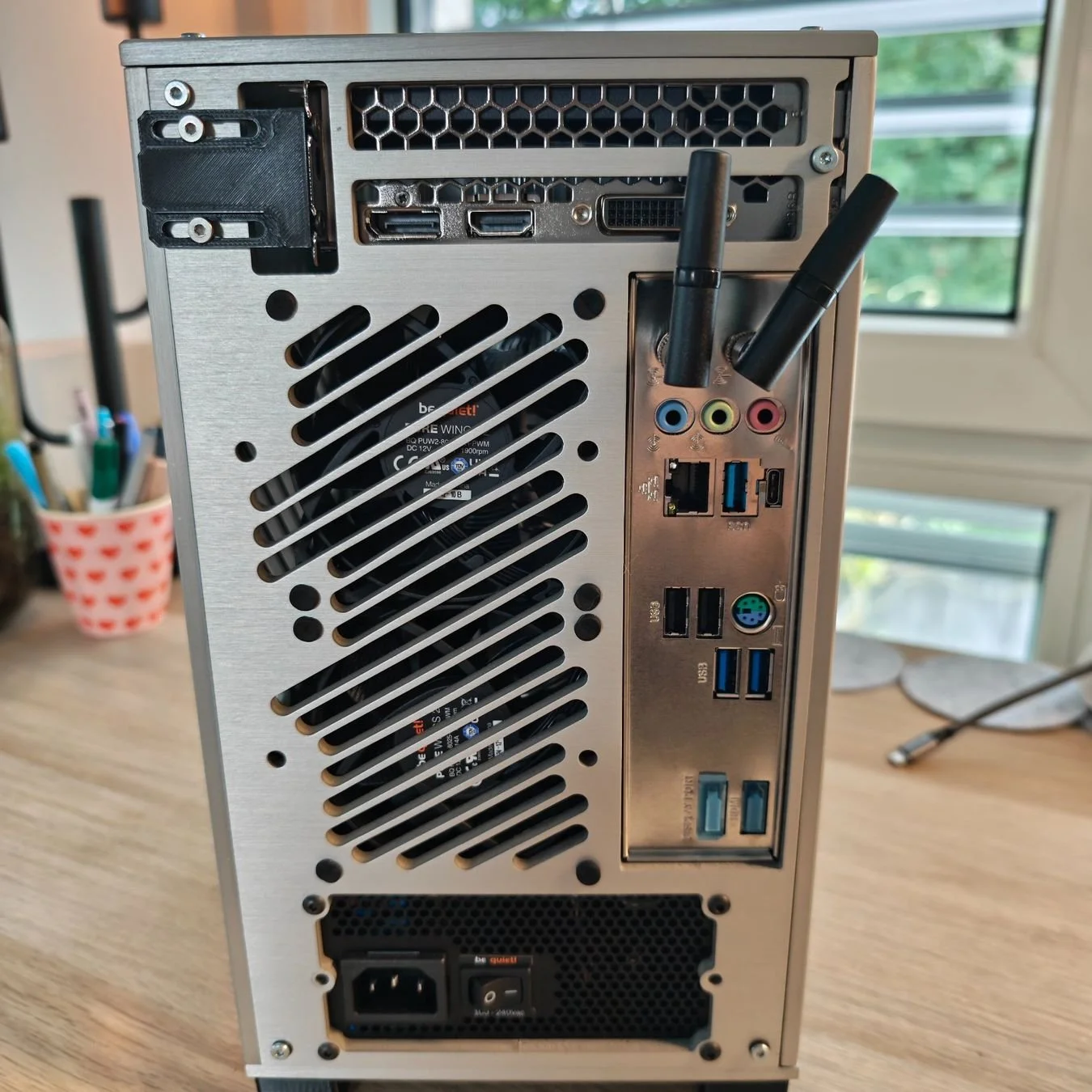 mini-pc-projekt-laser-ryzen-5700x-rtx-3050-64gb-unikat (4).jpg