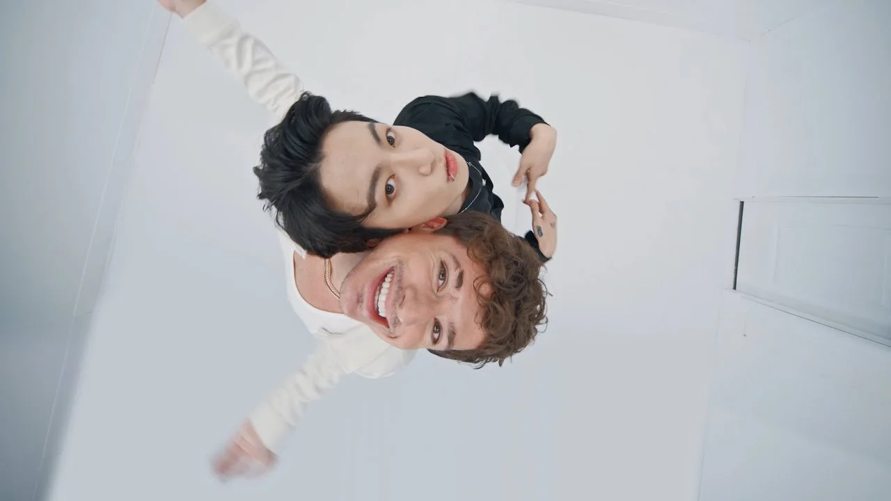 Charlie Puth (feat. Jung Kook)<em>Left And Right</em>