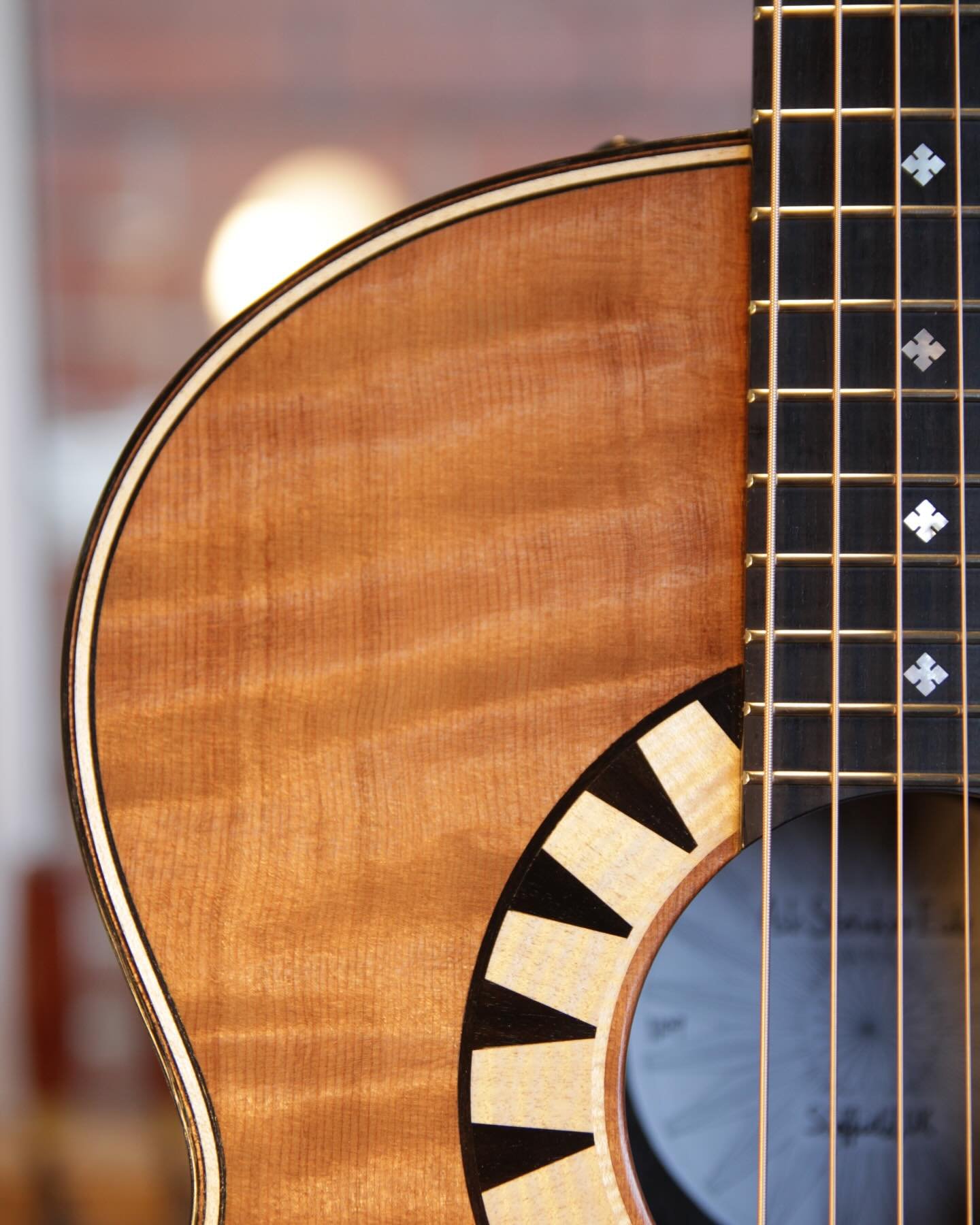 So another guitar has been delivered to a happy customer!

This one features a flamed redwood top, bog oak back and sides and ebony details. The rosette and inlays have been designed in dialogue with the customer to be meaningful to him. Really enjoy