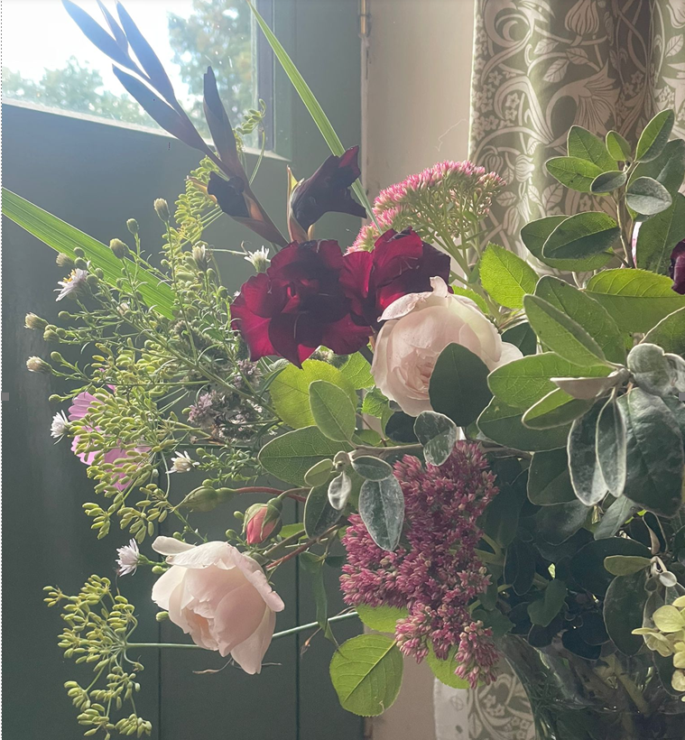 September bouquet with gladioli