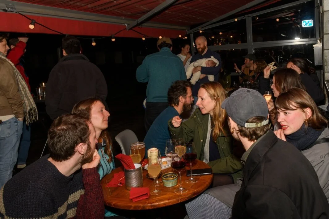 SOFT OPENING EDDY 🔥

Eddy ging van start met een priv&eacute; eventje voor vrienden en familie en het was reuze gezellig!
Bedankt aan iedereen die erbij was! ❤️

Vanaf woensdag 4/3 gaan we officieel open. 
Woensdag tot zaterdag, 16u tot 22u. 
Reserv