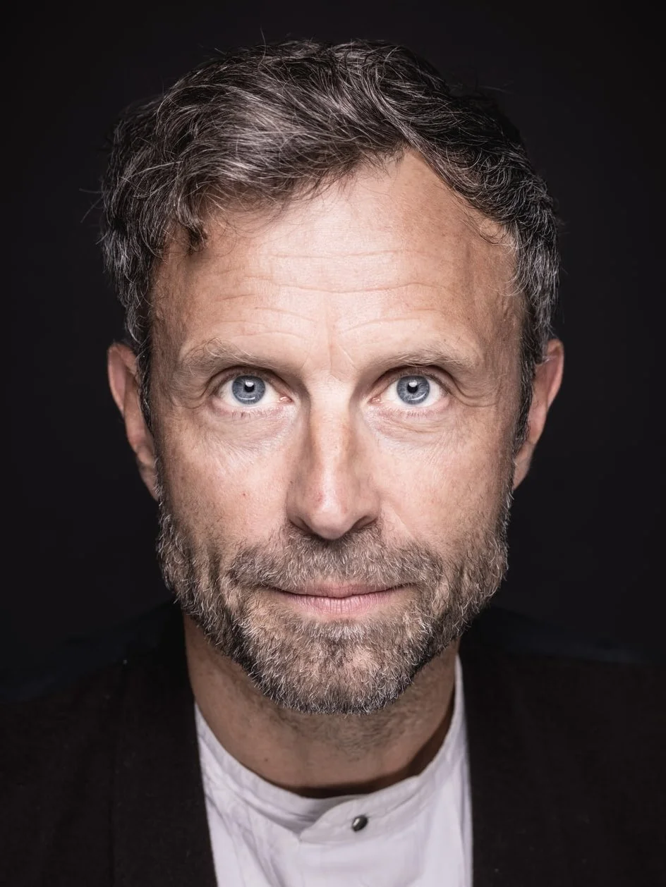 Theaterstück Grock – Philipp Langenegger, Ensemble Erzähler Philipp Langenegger