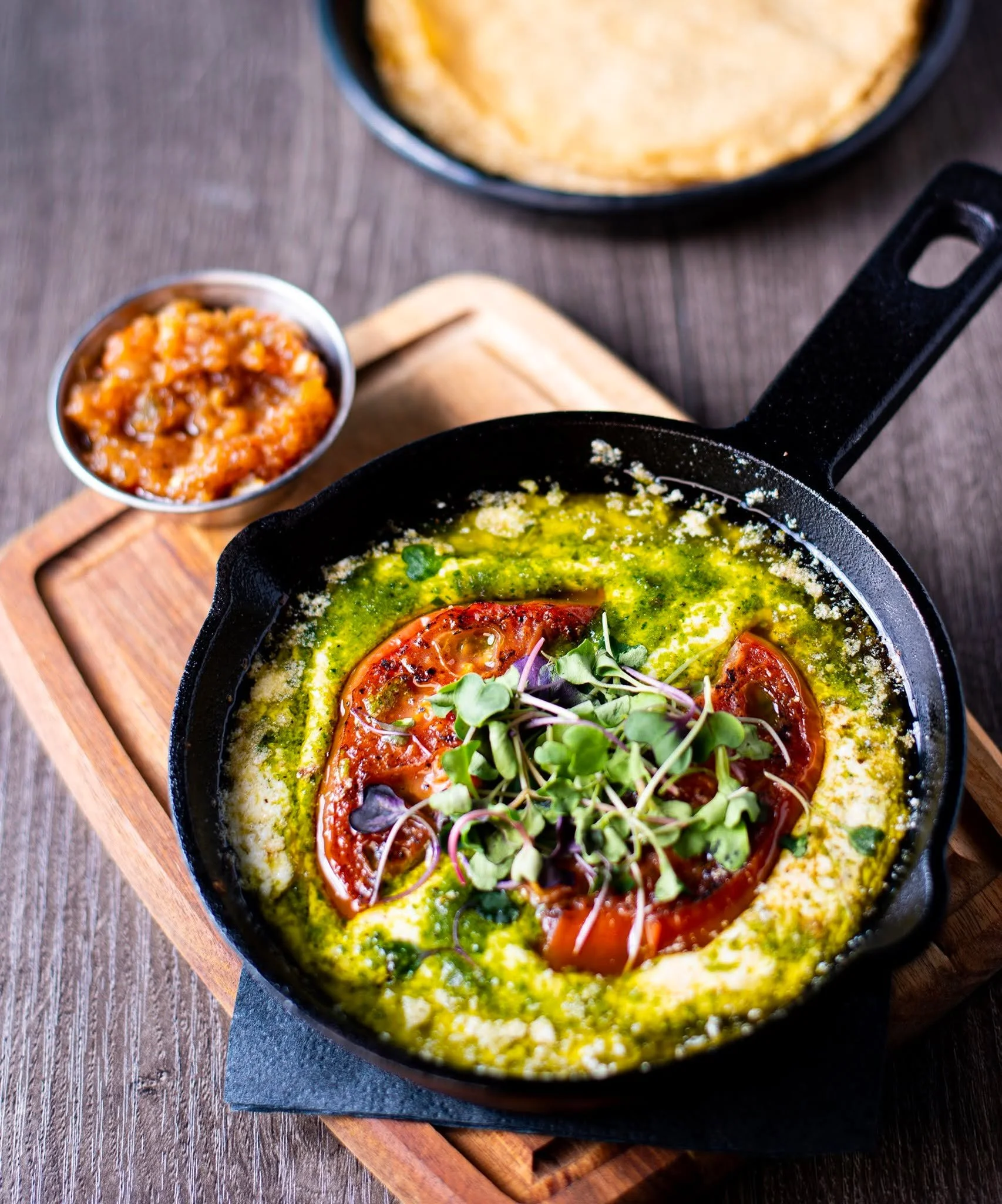 They say our quesadillas are the best they&rsquo;ve ever had.
We don&rsquo;t argue &mdash; we just keep cooking them fresh, right before your eyes, with authentic recipes and bold Mexican flavor. 🌶️
Every dish we serve is prepared in that very momen