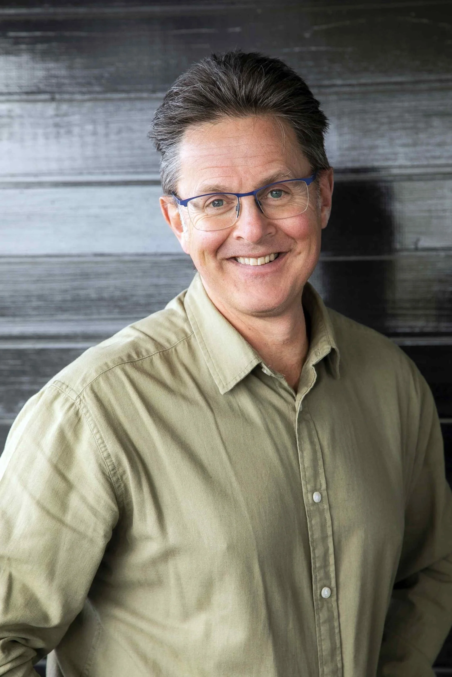 Dr Paul Molyneux, neurology consultant and lead coach at The Thriving Life Consultancy. Specialist in preventing burnout and leadership with purpose