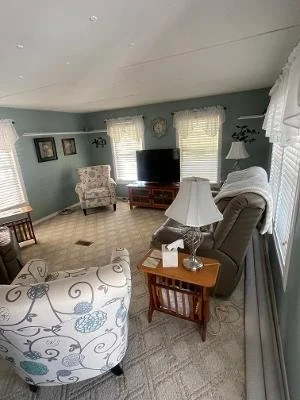 Living Rm1.jpg