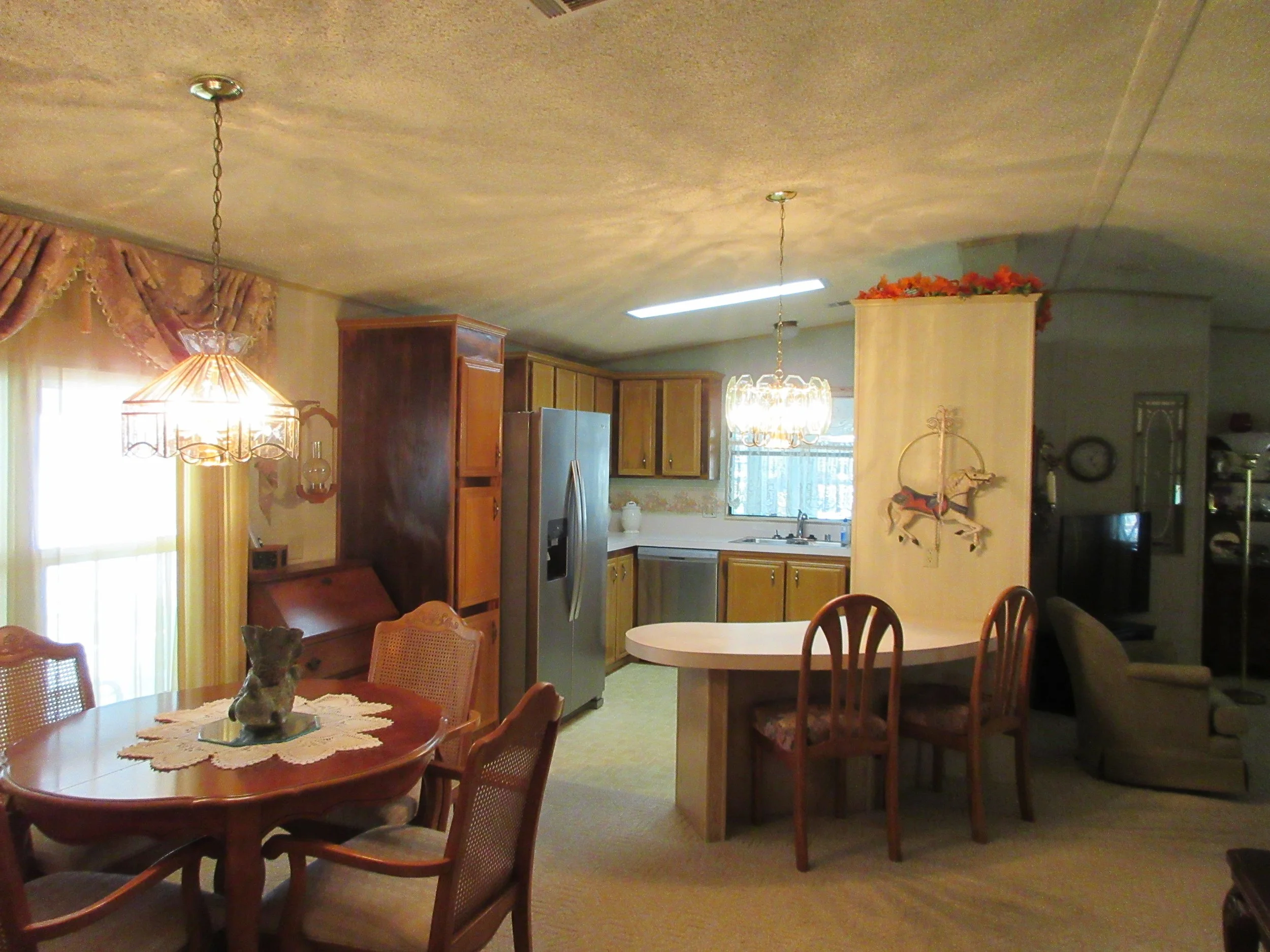 dining-kitchen view.JPG