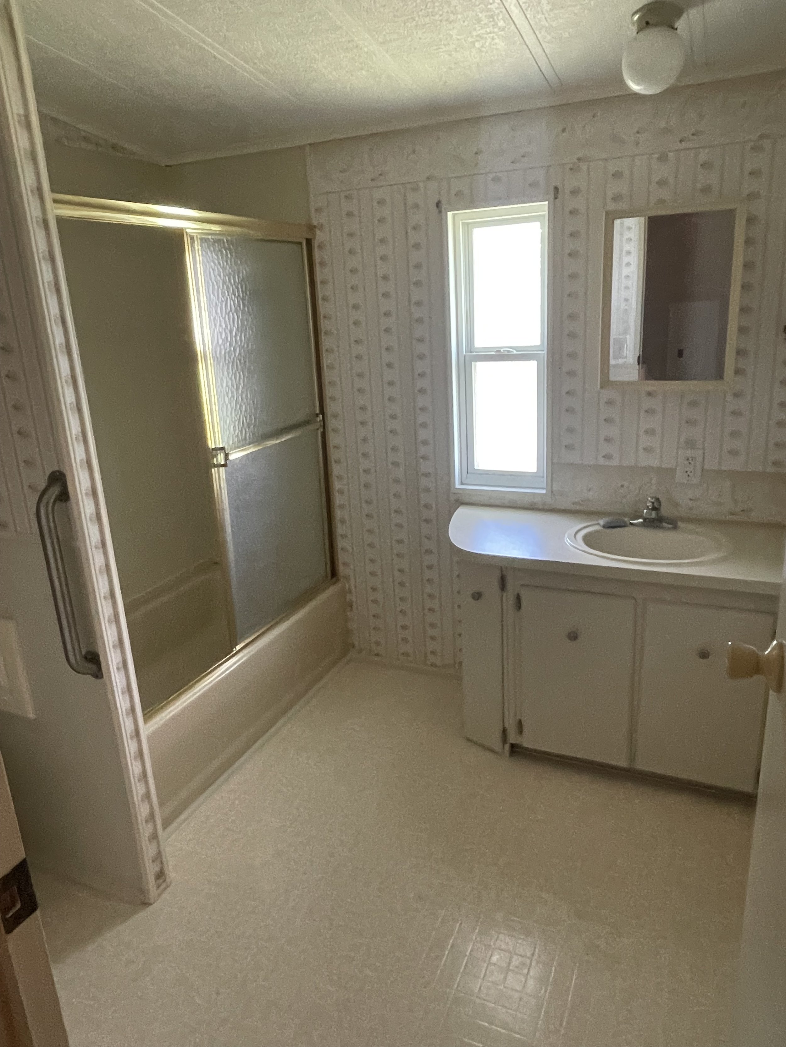 Master Bath1.jpeg