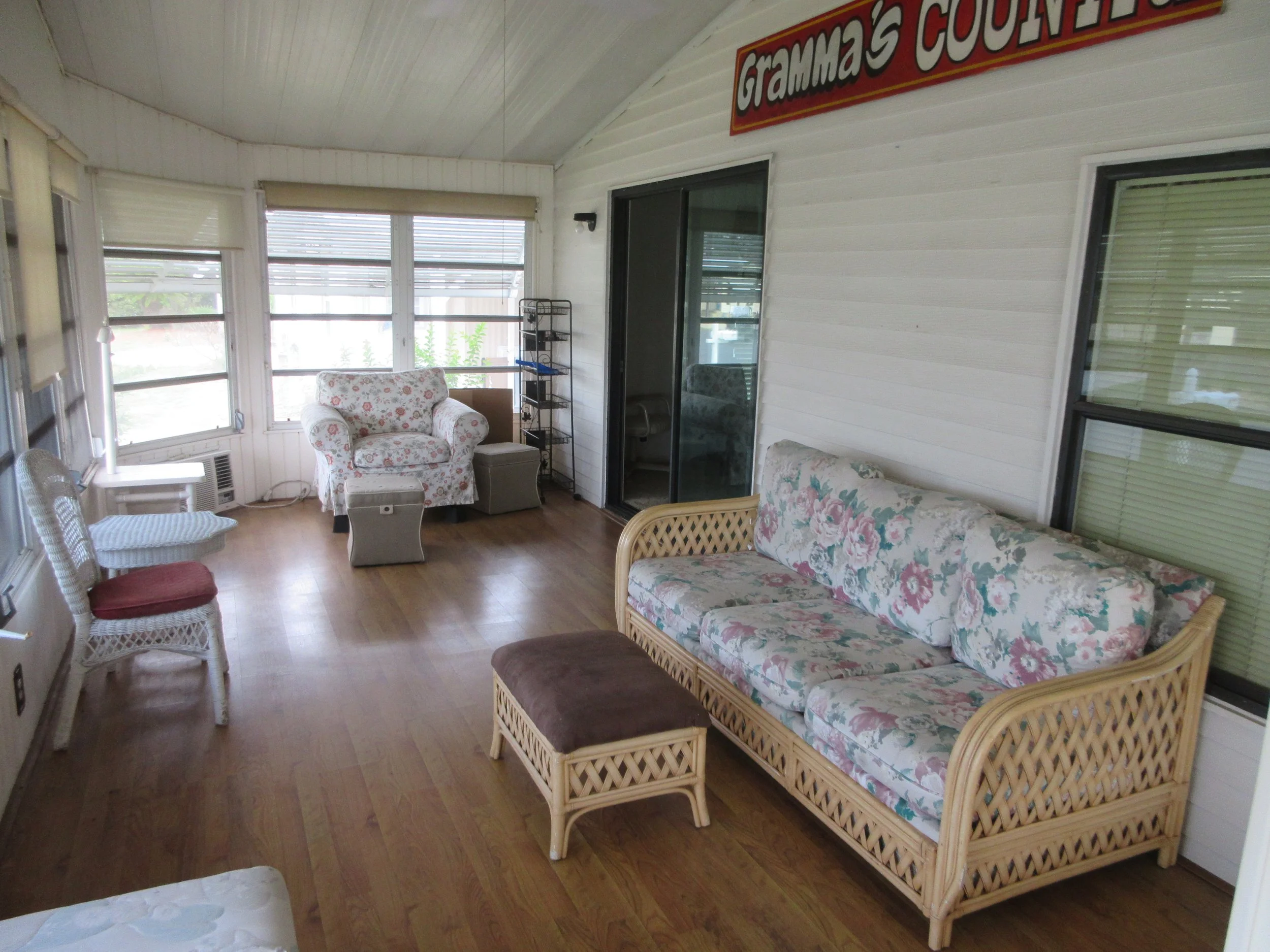 2144 BTC Front Porch.JPG