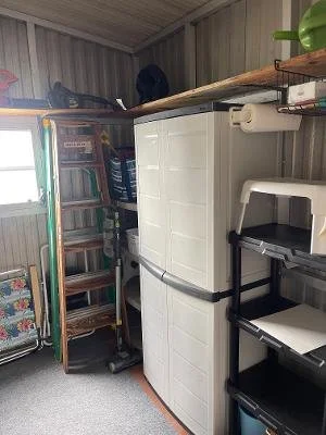 Shed2.jpg