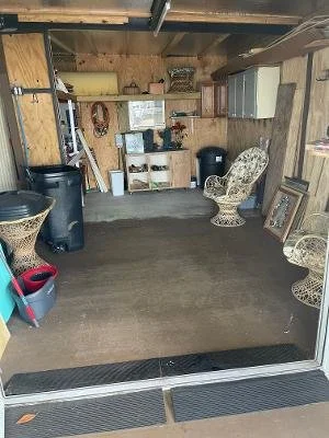 Shed.jpg