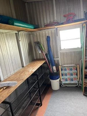 Shed1.jpg