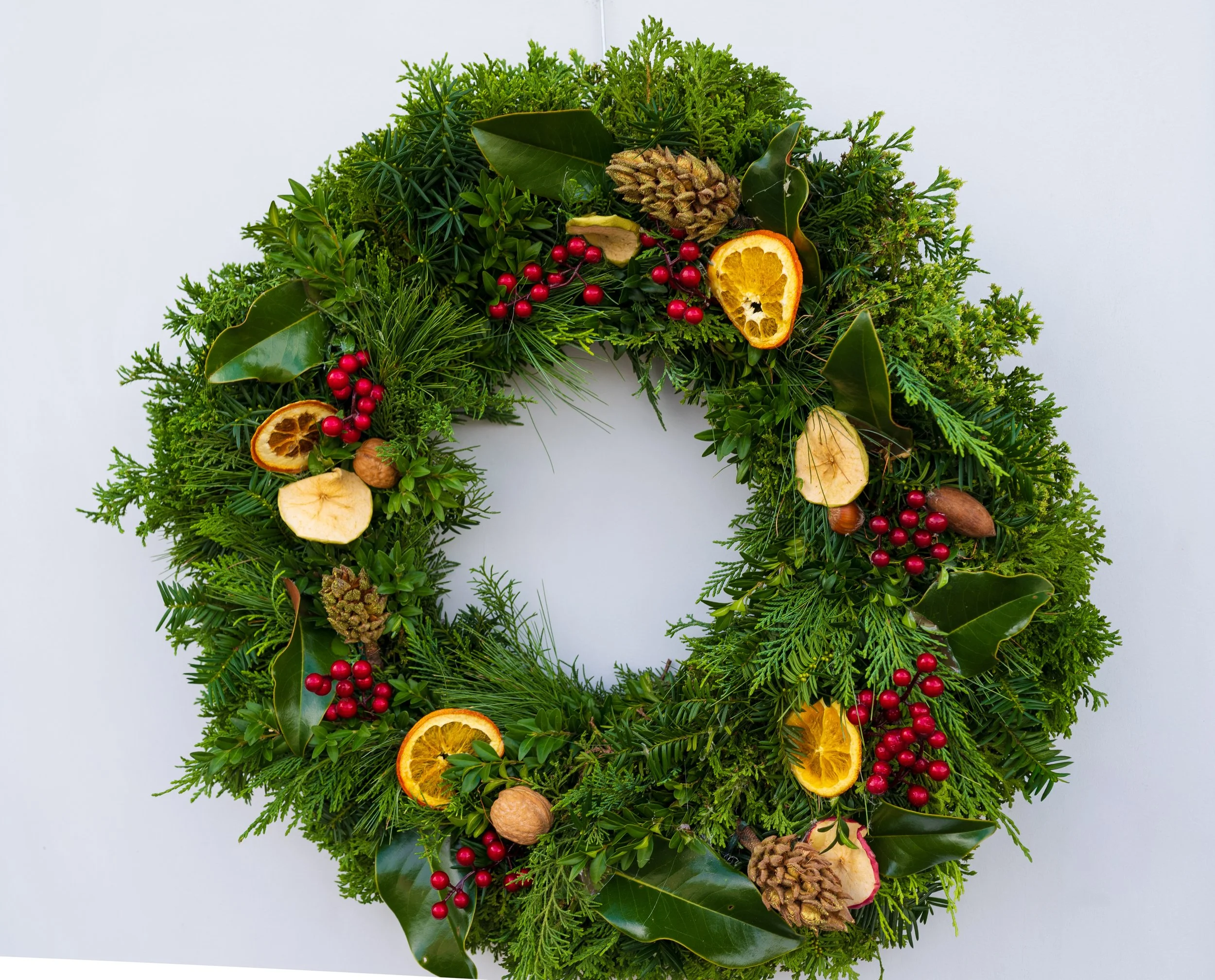Williamsburg Decorated Green Wreath