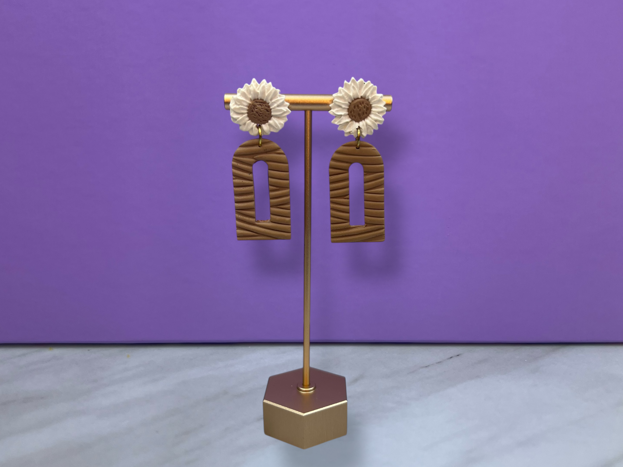 Clayamor Vault - Neutral Blooms