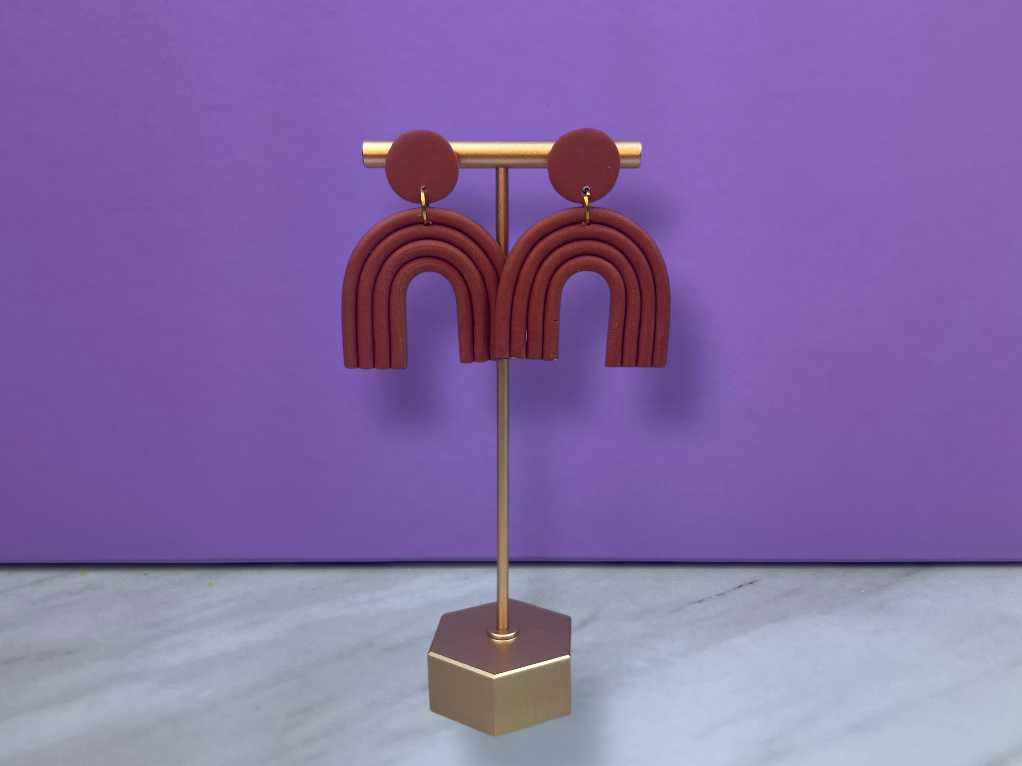 Clayamor Vault - Amber Lines