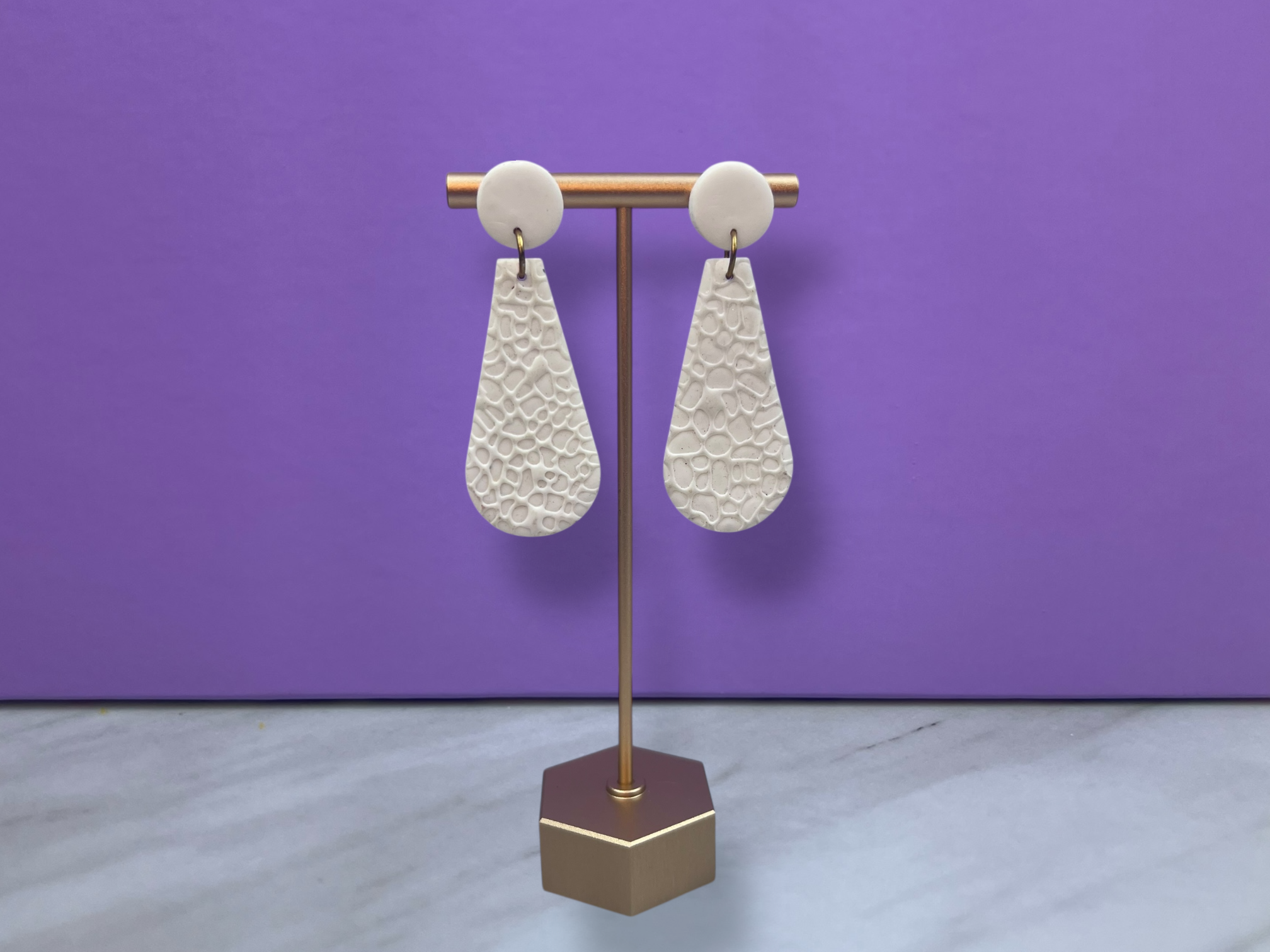 Clayamor Vault - White Mosaics