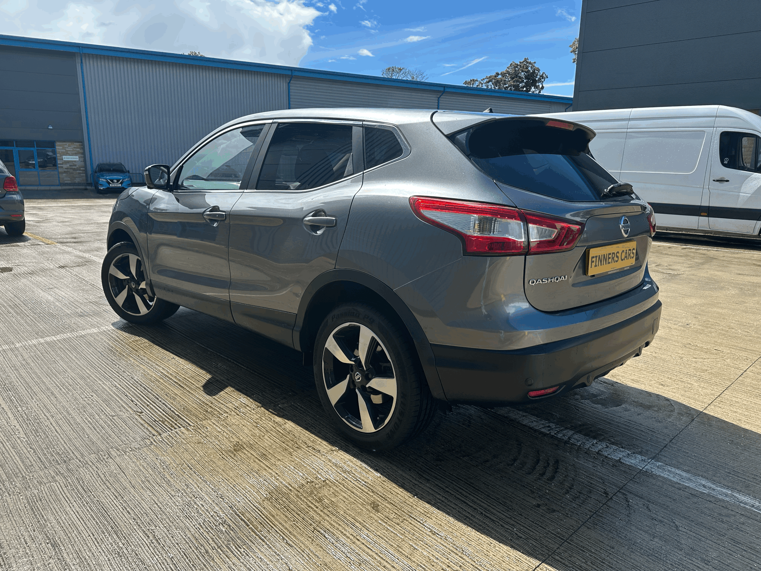 tempImagea70QTa.gif