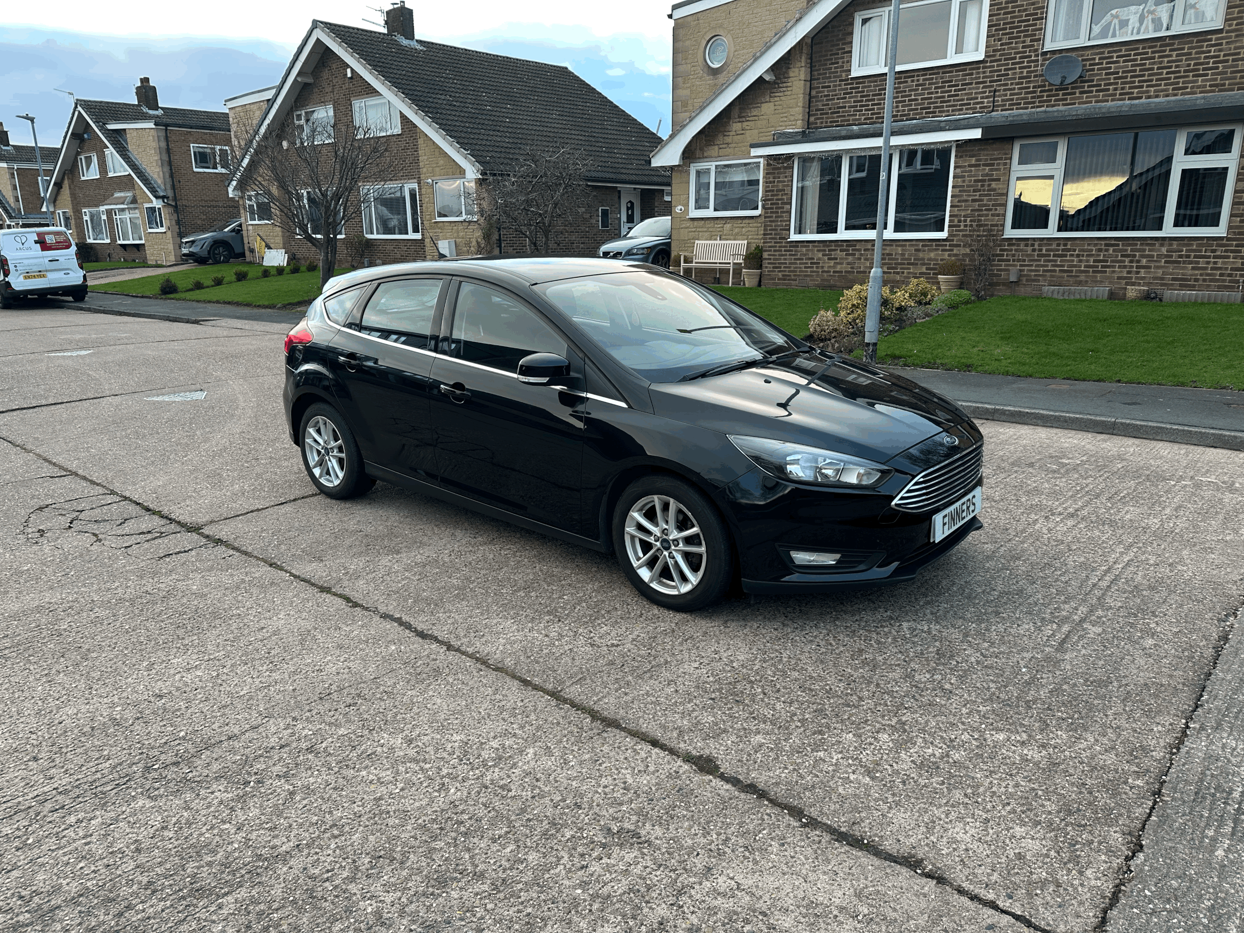 FORD FOCUS ZETEC 2016