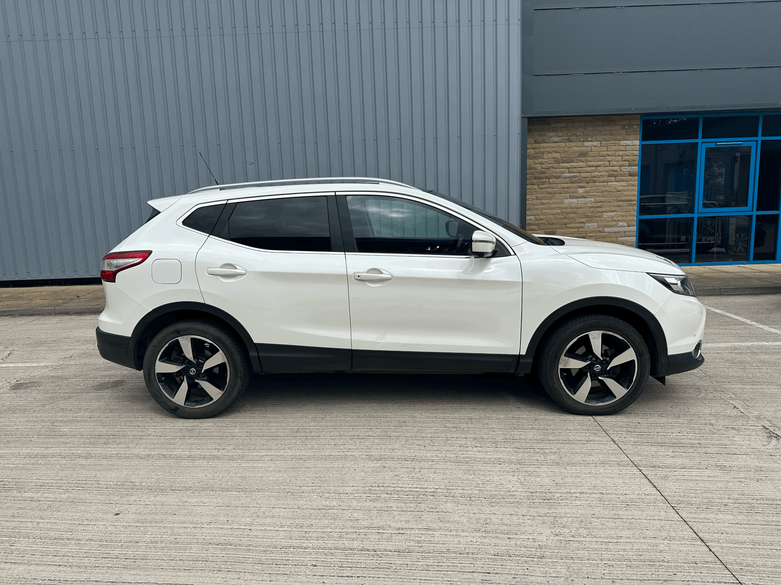 NISSAN QASHQAI 2014