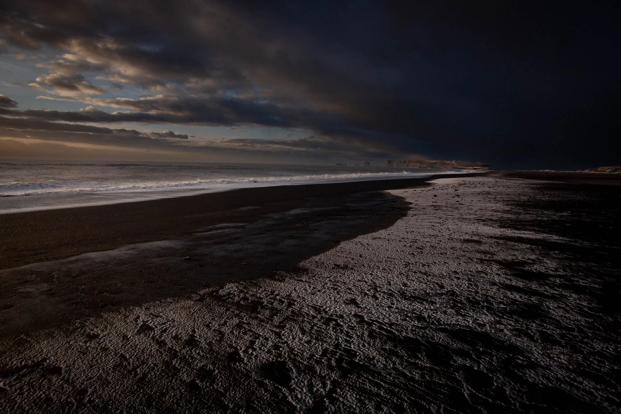 IlianaRomanul-Dark-Winter-Reynisfjara-Beach-Iceland.jpg