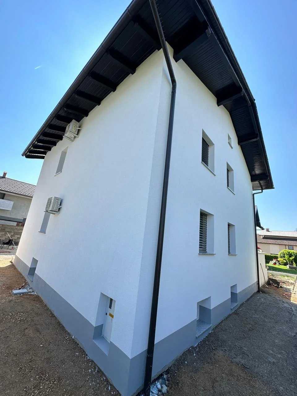 WhatsApp Image 2025-09-07 at 18.11.59 (8).jpeg