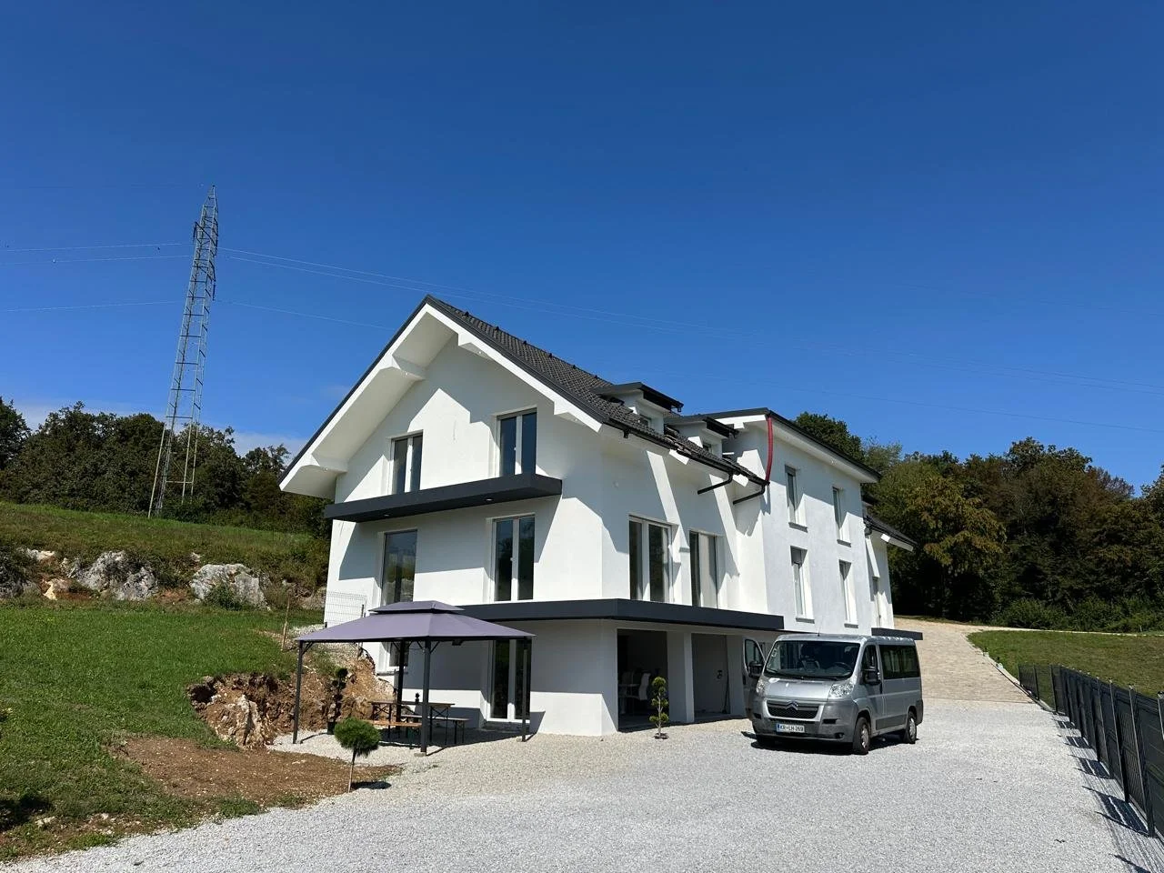 WhatsApp Image 2025-09-07 at 18.11.59 (30).jpeg