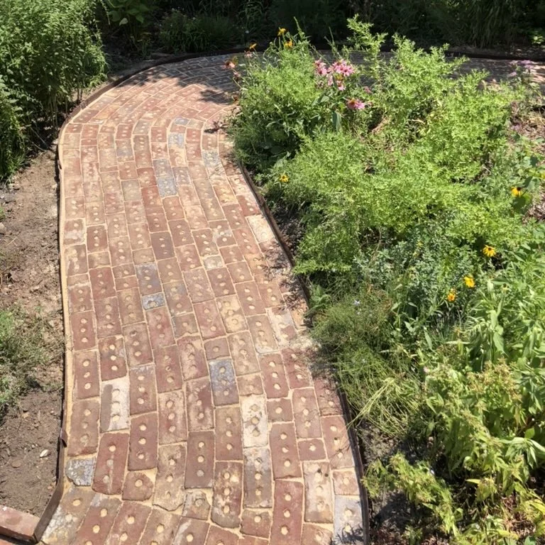 Reclaimed Brick Pathway 02.jpeg
