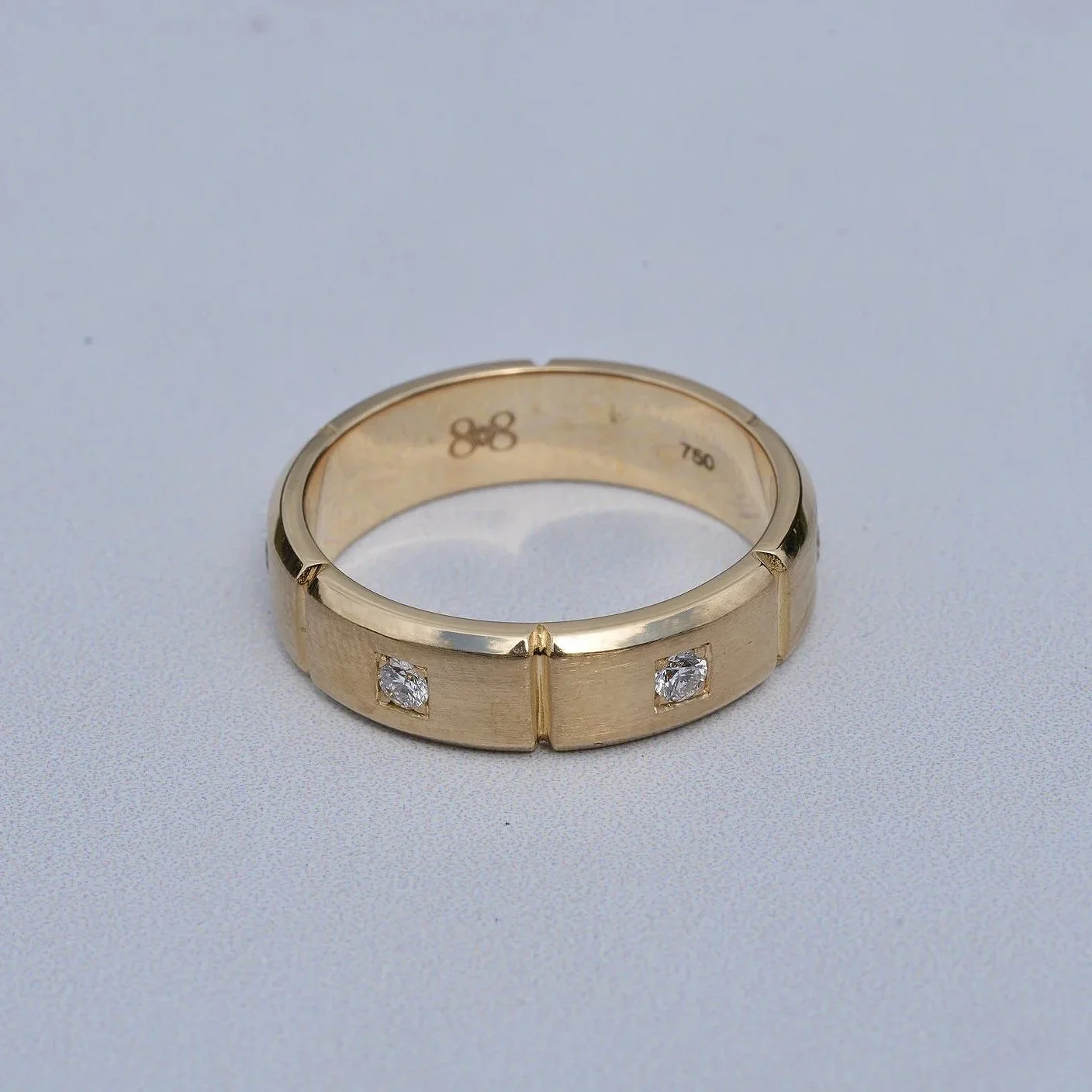 Men’s Diamond Wedding Band in 18ct Yellow Gold with Six Natural Diamonds, Total Carat Weight 0.24ct – Side View | Eighty8Diamonds